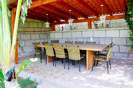 Teneriffa Villa Andalucia Grillen und Essen draussen