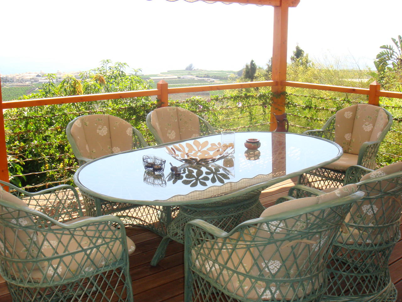 Flores Terrasse